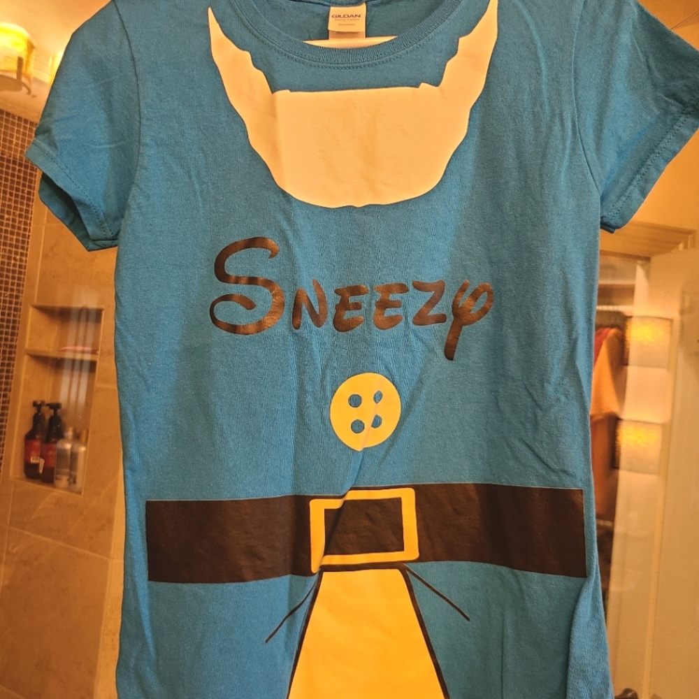 Blue Sneezy tshirt